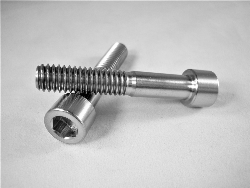 5-16-18-x-1-3-4-socket-head-screw