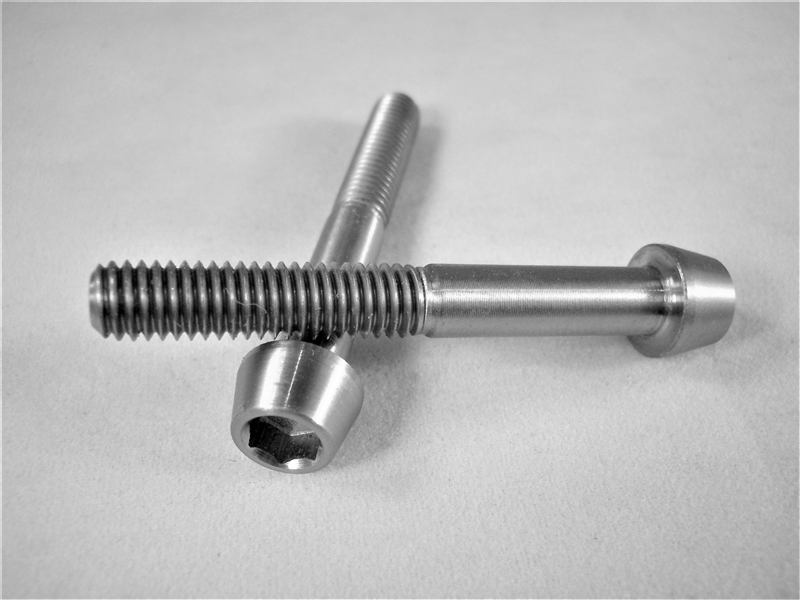 tapered head screw