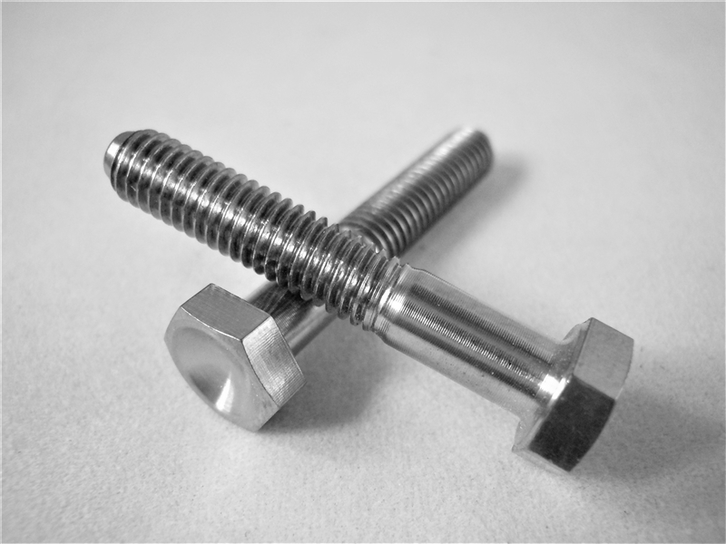 10-32-x-1-1-8-hex-head-bolt