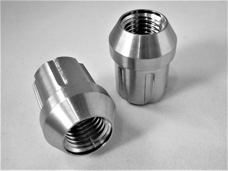 Ti64 grade 5 titanium M12 1.5 Lug Nut 6 Pt Spline 60 Deg